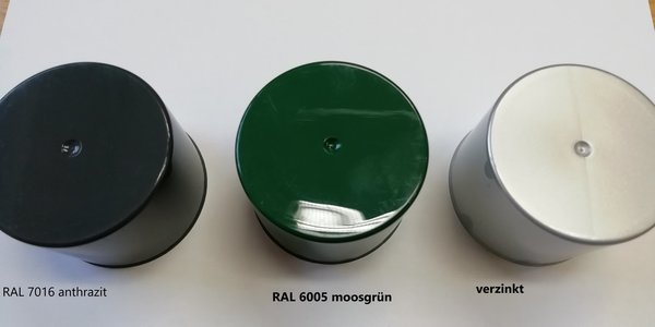 Pfosten mit Flacheisen-Abdeckleisten RAL 6005 moosgrün für Zaunhöhe 0,60 m - 400er Bohrbild